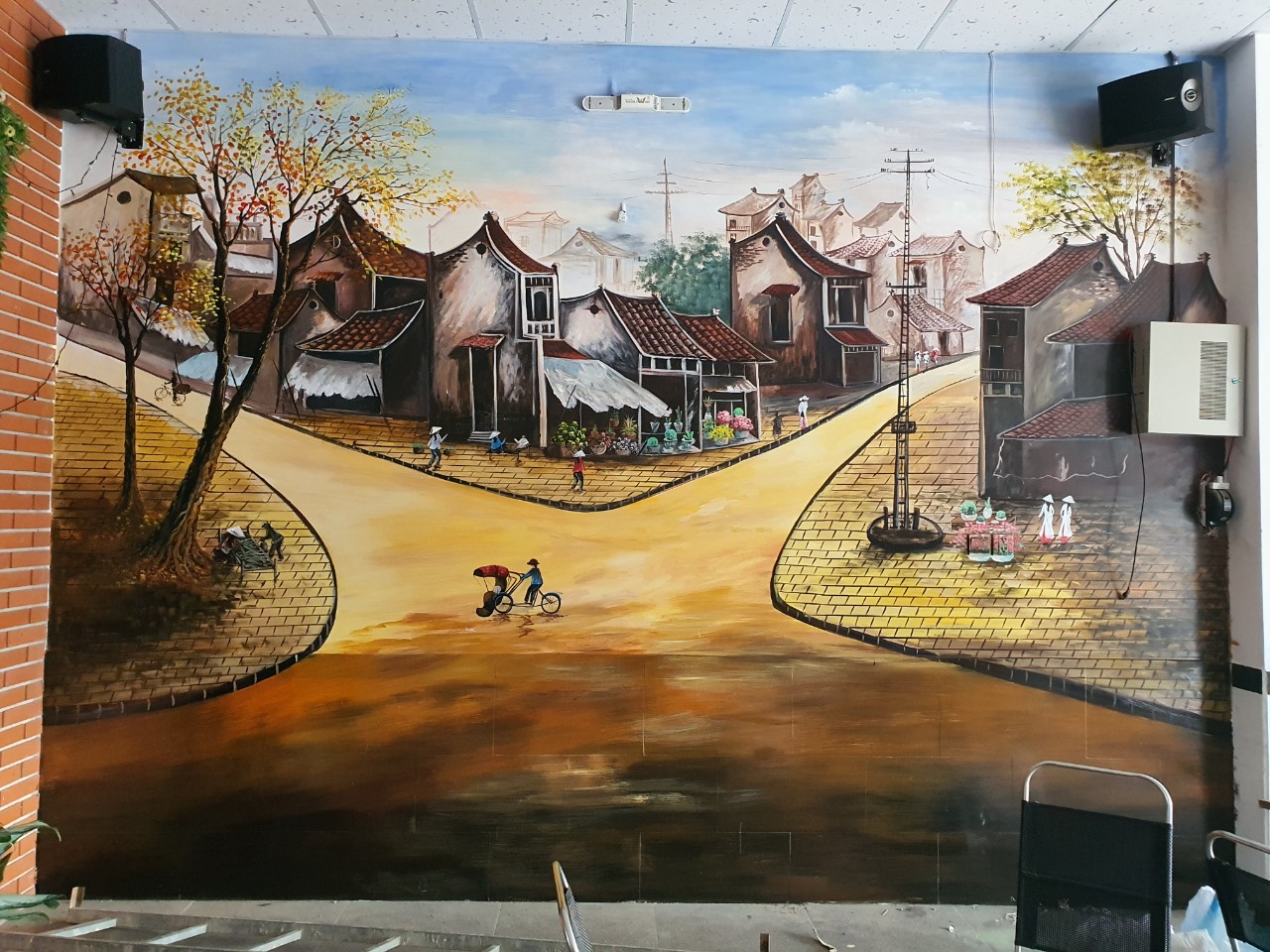 vẽ tranh phố cổ cho quán cafe